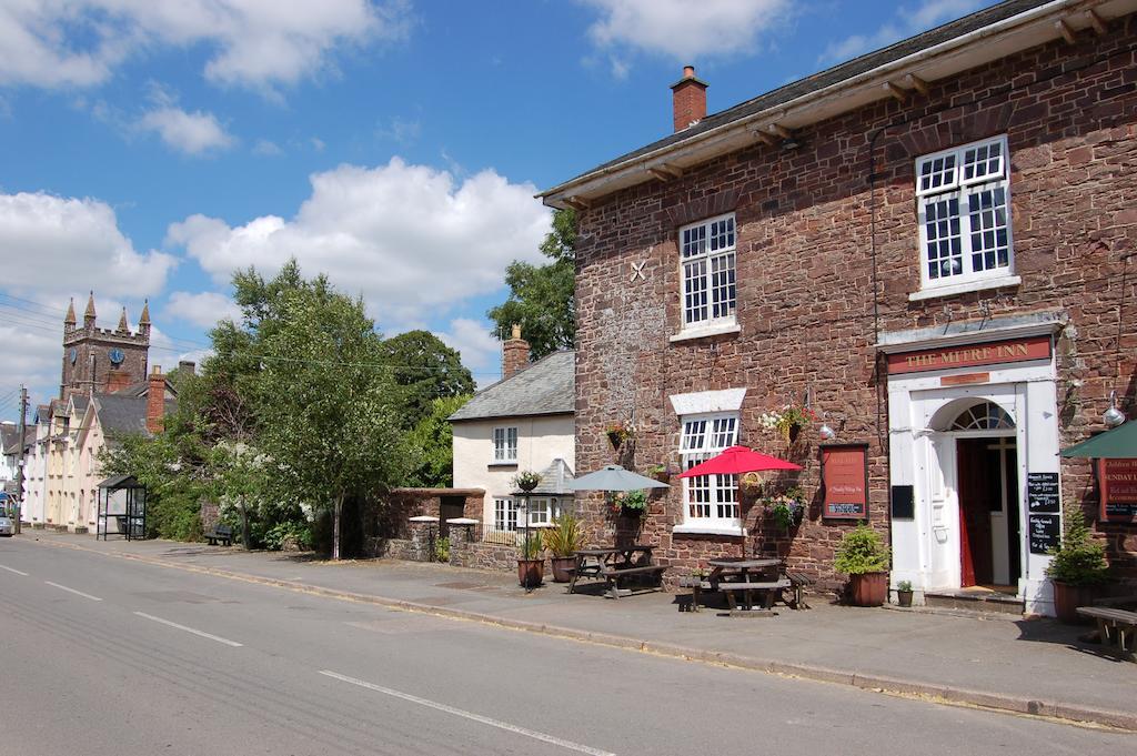 The Mitre Inn Witheridge Buitenkant foto